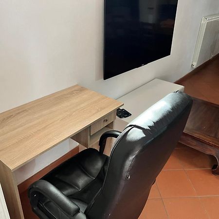 Taverna Indipendente Zona Ospedale Pescara Eksteriør bilde